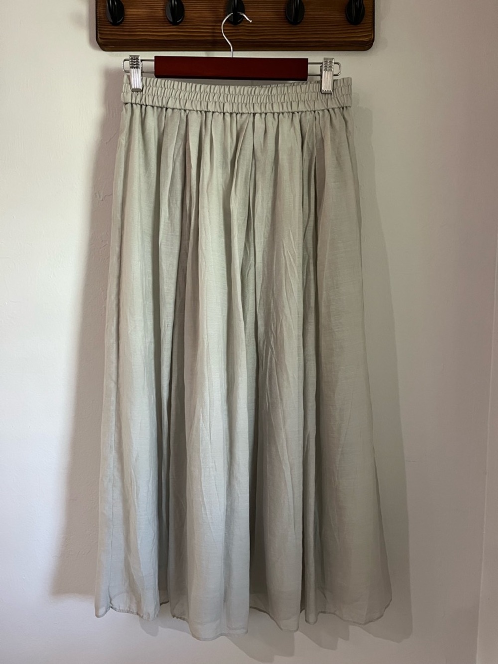 H&M Light Sage A-Line Midi Skirt